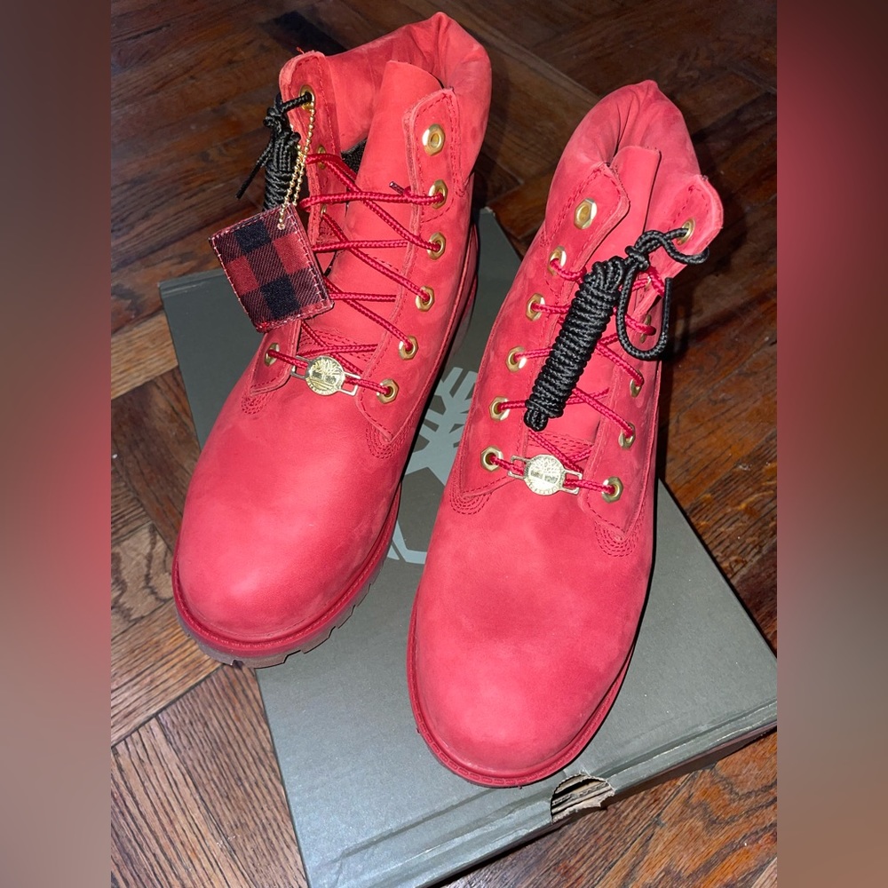 NWT Red Timberland boots